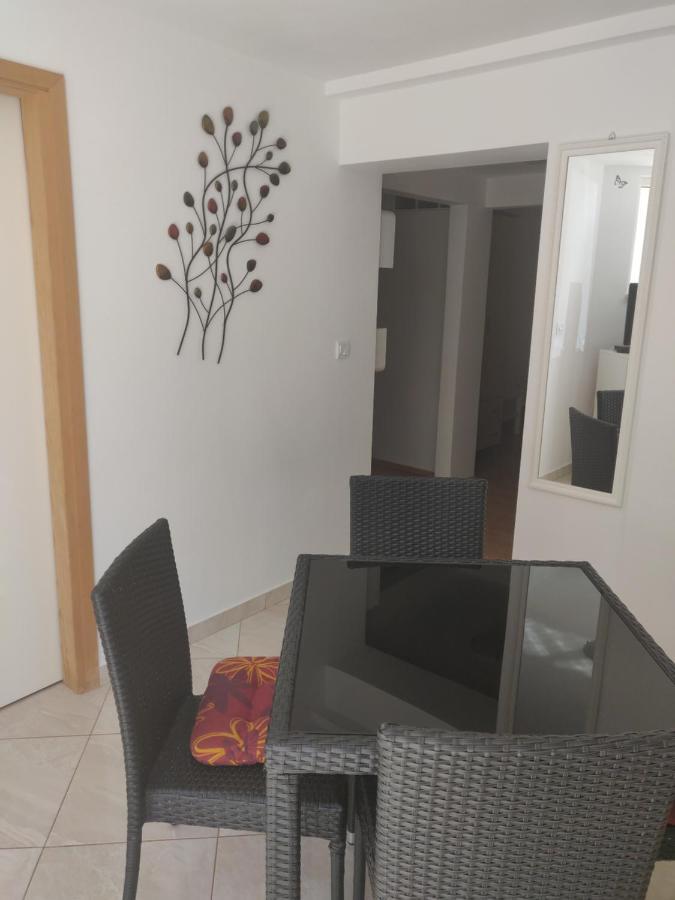 Ferienwohnung Letizia Banjole Exterior foto